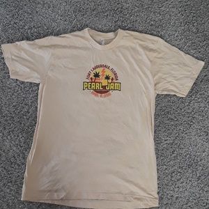 24 HR PRICE ONLY☠PEARL JAM Consert T-shirt